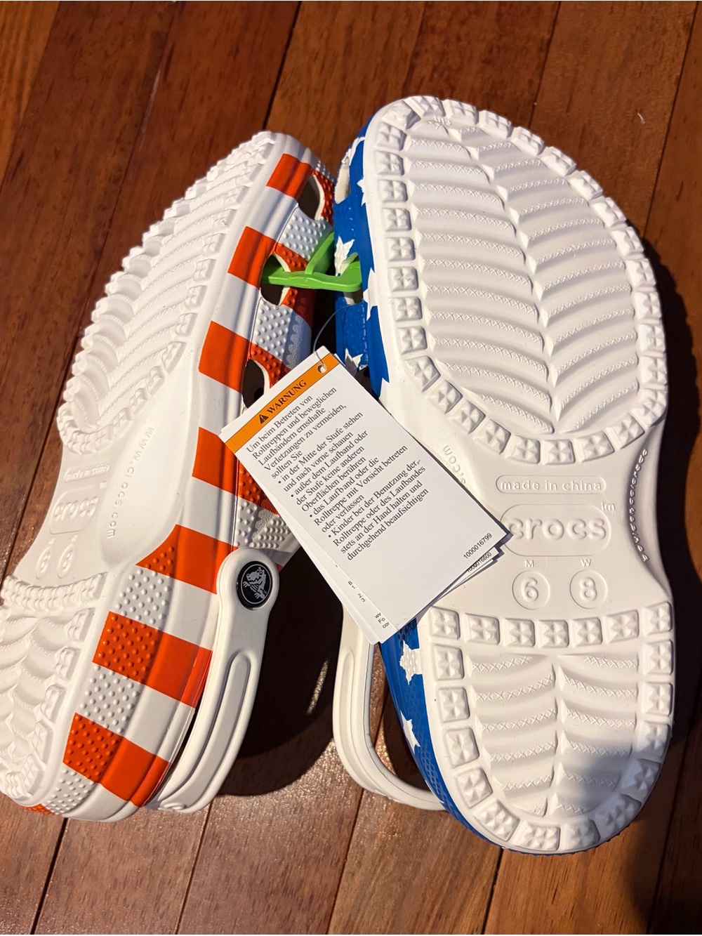 Men or Women Patriotic Star & Stripe Crocs Red, White & Blue - Picture 2 of 4
